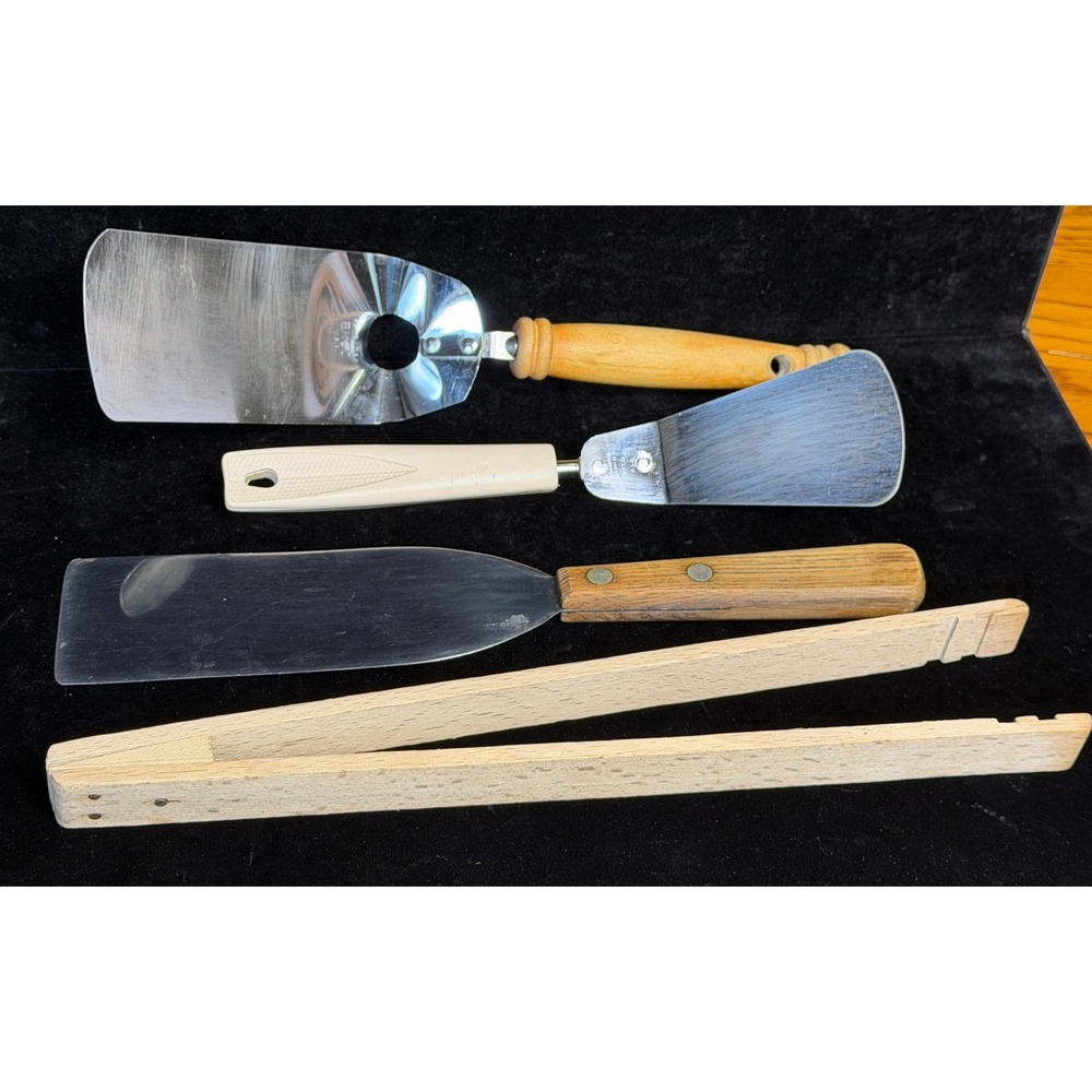 Vintage 4pc Kitchen Utensils: Ekco, Montgomery Ward Spatula Set and Wooden Tongs